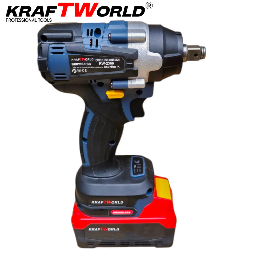 KraftWorld Акумулаторен Ударен Гайковерт 24V 4Ah – 850Nm + Куфар и 35 Части! АВТО KraftWorld Акумулаторен Ударен Гайковерт 24V 4Ah – 850Nm + Куфар и 35 Части!