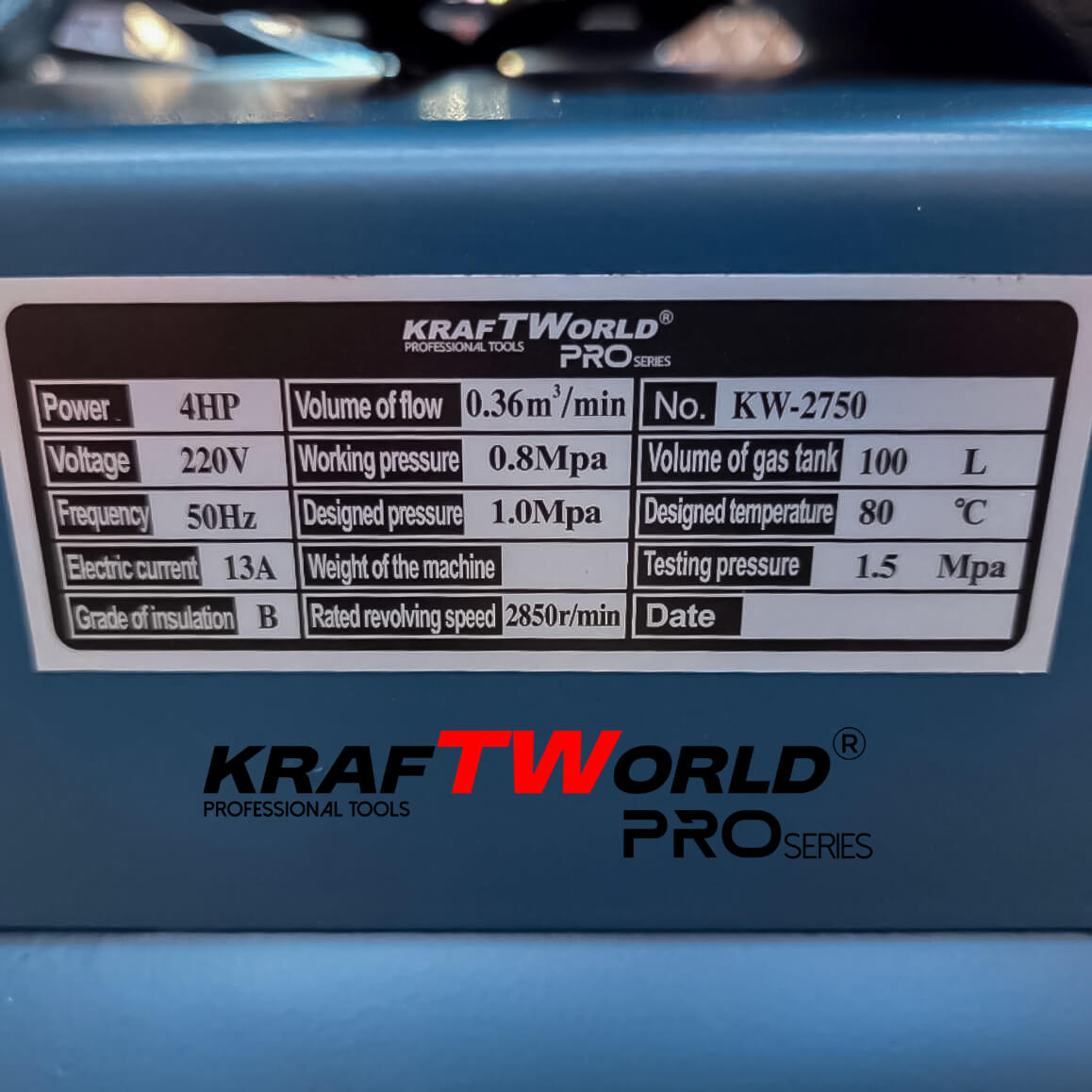 Трибутален въздушен компресор KraftWorld 200L | 4HP | 8 bar АВТО Трибутален въздушен компресор KraftWorld 200L | 4HP | 8 bar