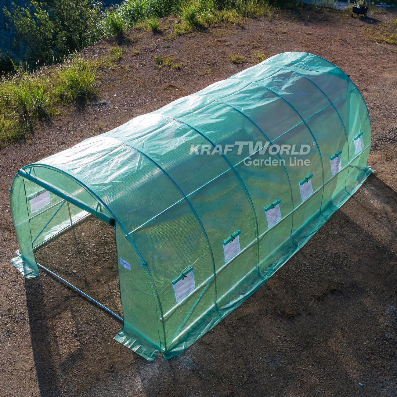 Резервно покривало за оранжерия 6×3×2 м – KraftWorld Garden Line, UV4 армирано покритие и 12 прозореца и 2 врати ДВОР И ГРАДИНА Резервно покривало за оранжерия 6×3×2 м – KraftWorld Garden Line, UV4 армирано покритие и 12 прозореца и 2 врати