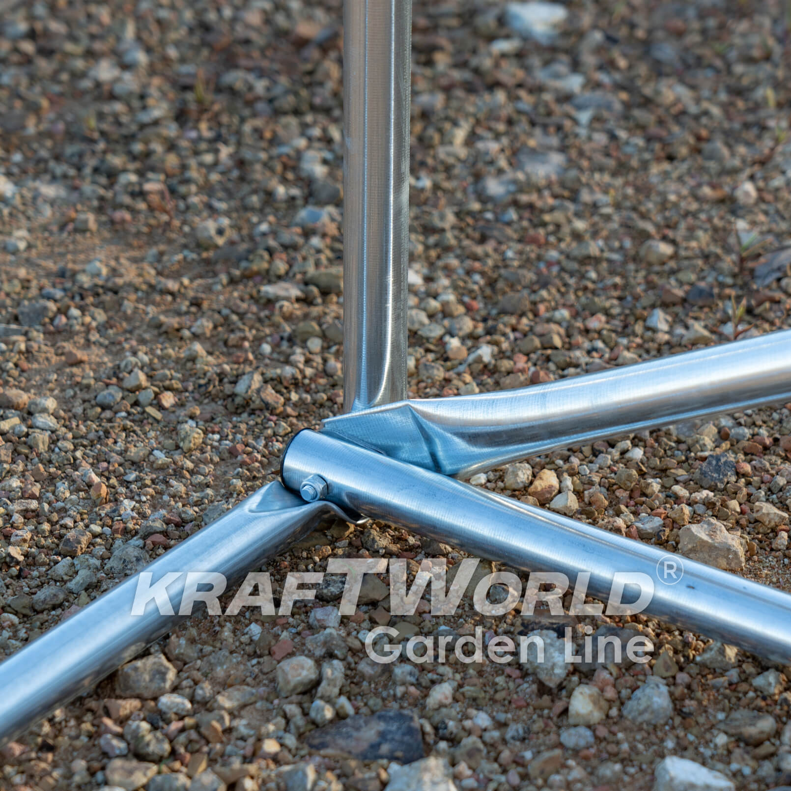 Тунелна Оранжерия KraftWorld Garden Line 4×3×2м – Парник с поцинкована стомана, UV4 армирано покритие и 8 прозореца и 2 врати ДВОР И ГРАДИНА Тунелна Оранжерия KraftWorld Garden Line 4×3×2м – Парник с поцинкована стомана, UV4 армирано покритие и 8 прозореца и 2 врати