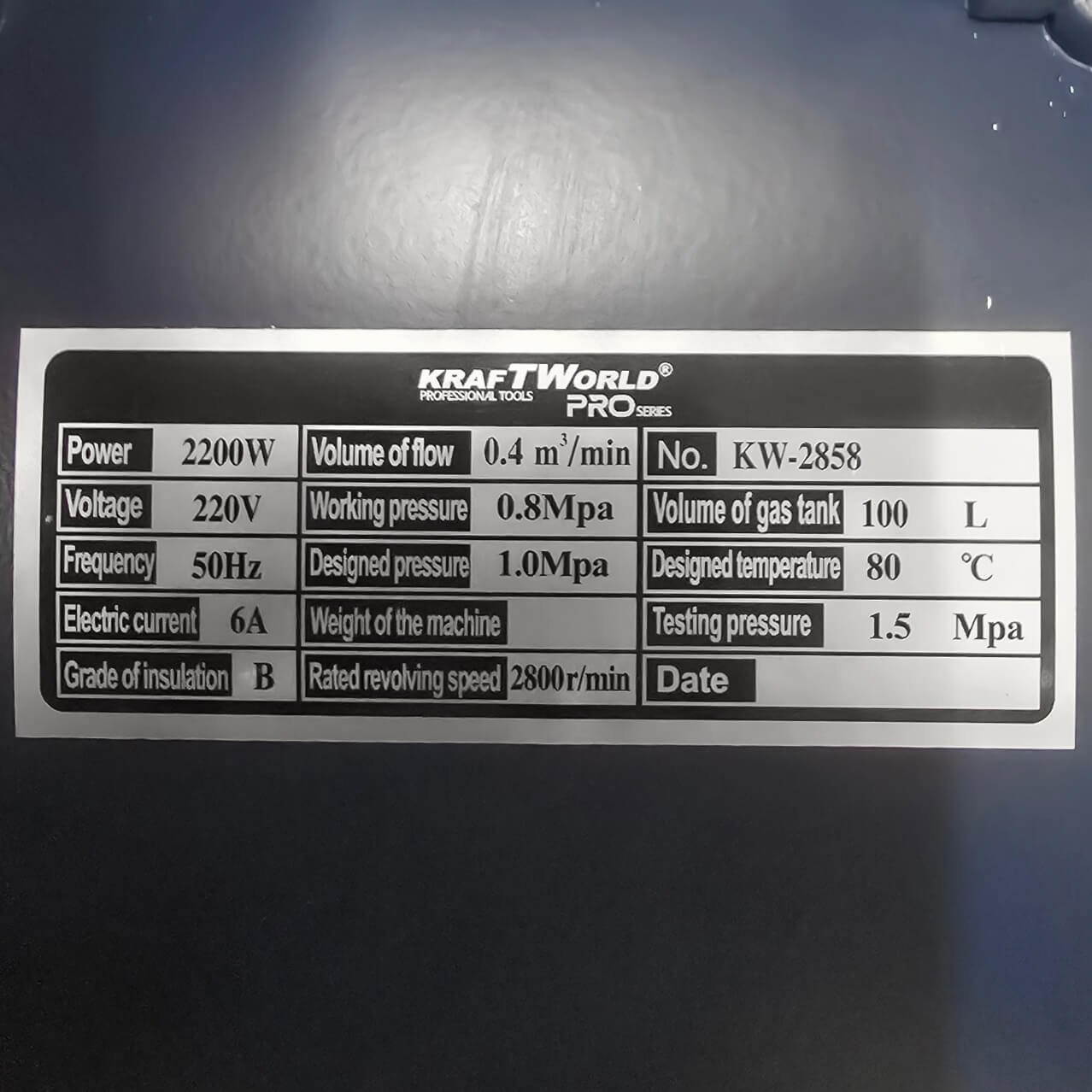 Маслен Компресор за въздух 100L KraftWorld с мощен 2200W мотор – 400 л/мин, 8 bar АВТО Маслен Компресор за въздух 100L KraftWorld с мощен 2200W мотор – 400 л/мин, 8 bar